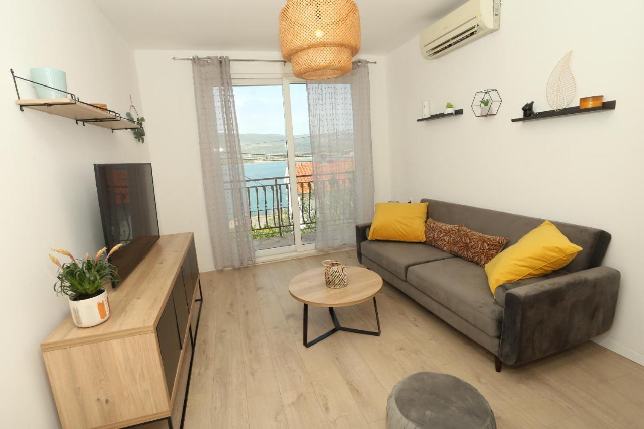 Apartman Luce Trogir Exteriör bild