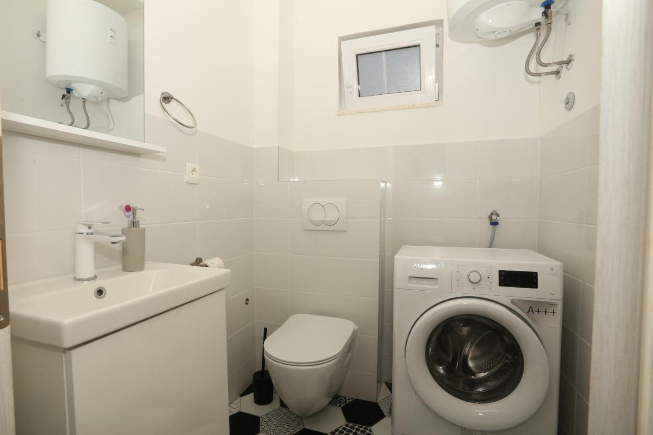 Apartman Luce Trogir Exteriör bild